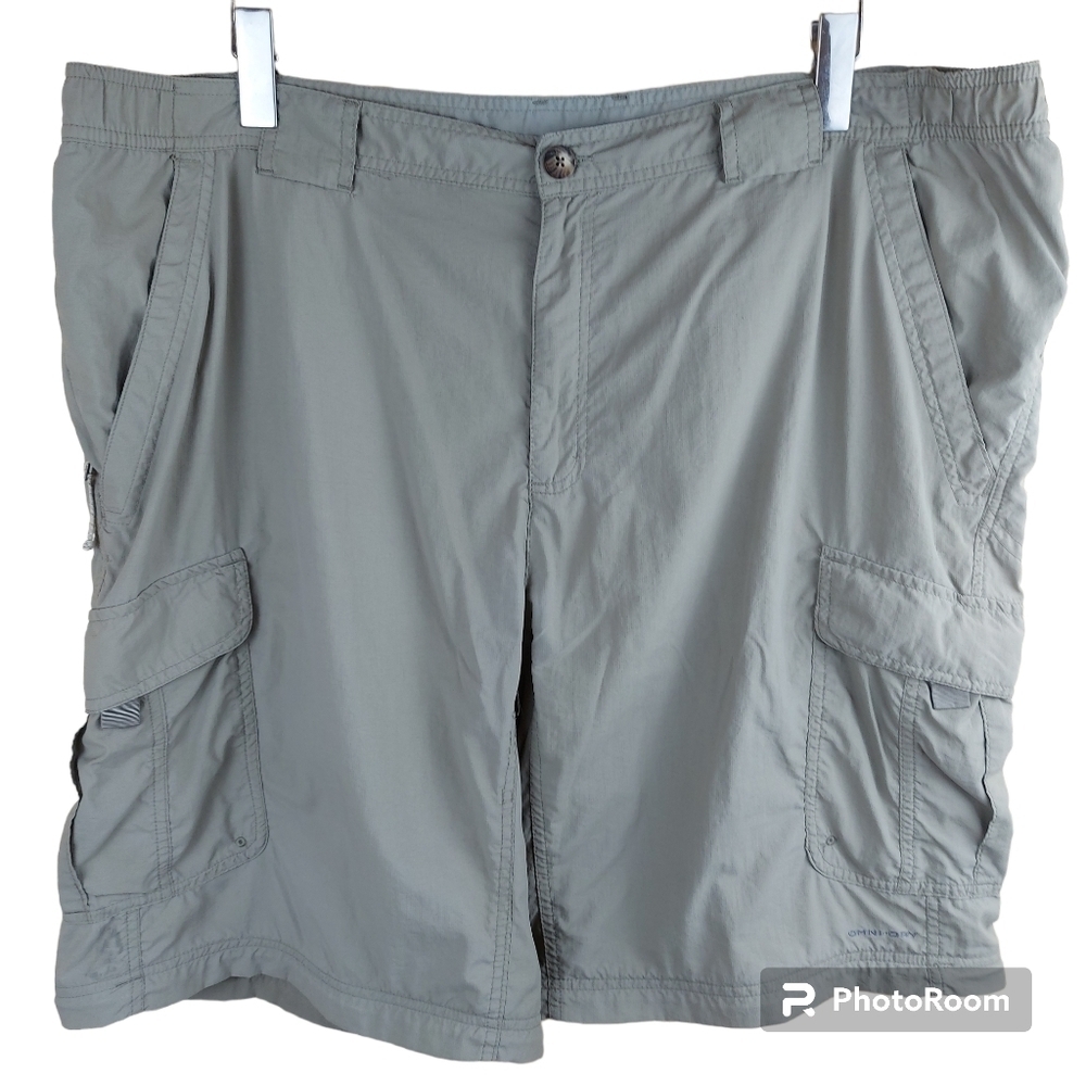 🍄3/50$🍄 COLUMBIA Titanium men's cargo shorts size XXL outdoor sports hiking